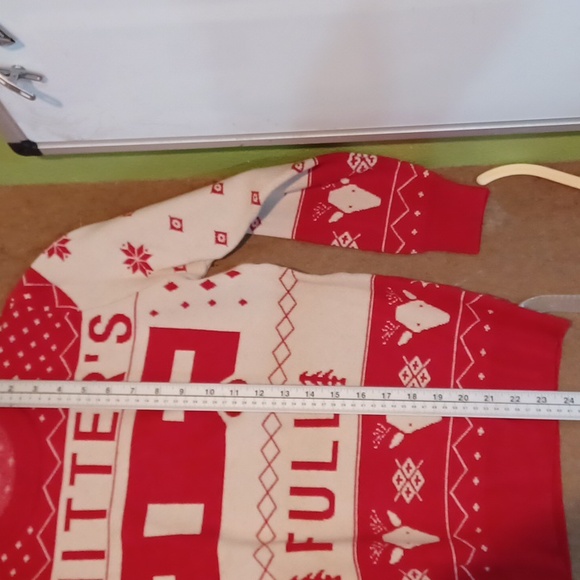 Shi#er's Full NNT Sm Uni Ivory & Red Graphic Sweater (Nat'l Lampoon Vacay Movie) - Picture 7 of 7